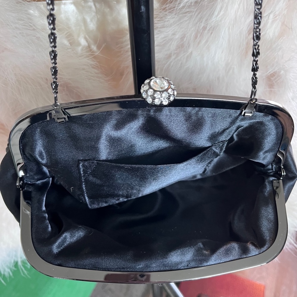 Purse - Picture 5 of 9
